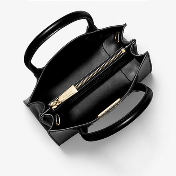 NEW | Michael Kors Mercer Medium Pebbled Leather Crossbody Bag - Picture 2 of 3